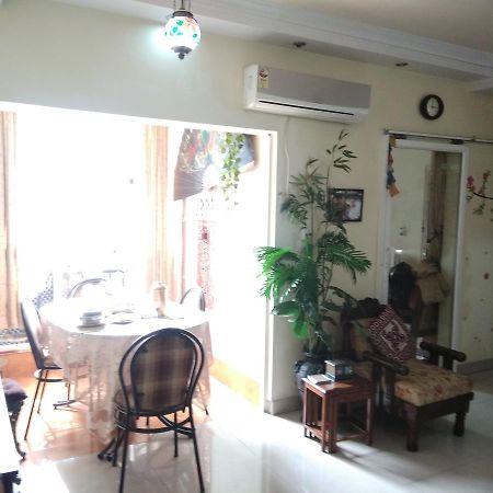 Joy'S Nest Bed & Breakfast Kolkata Bagian luar foto